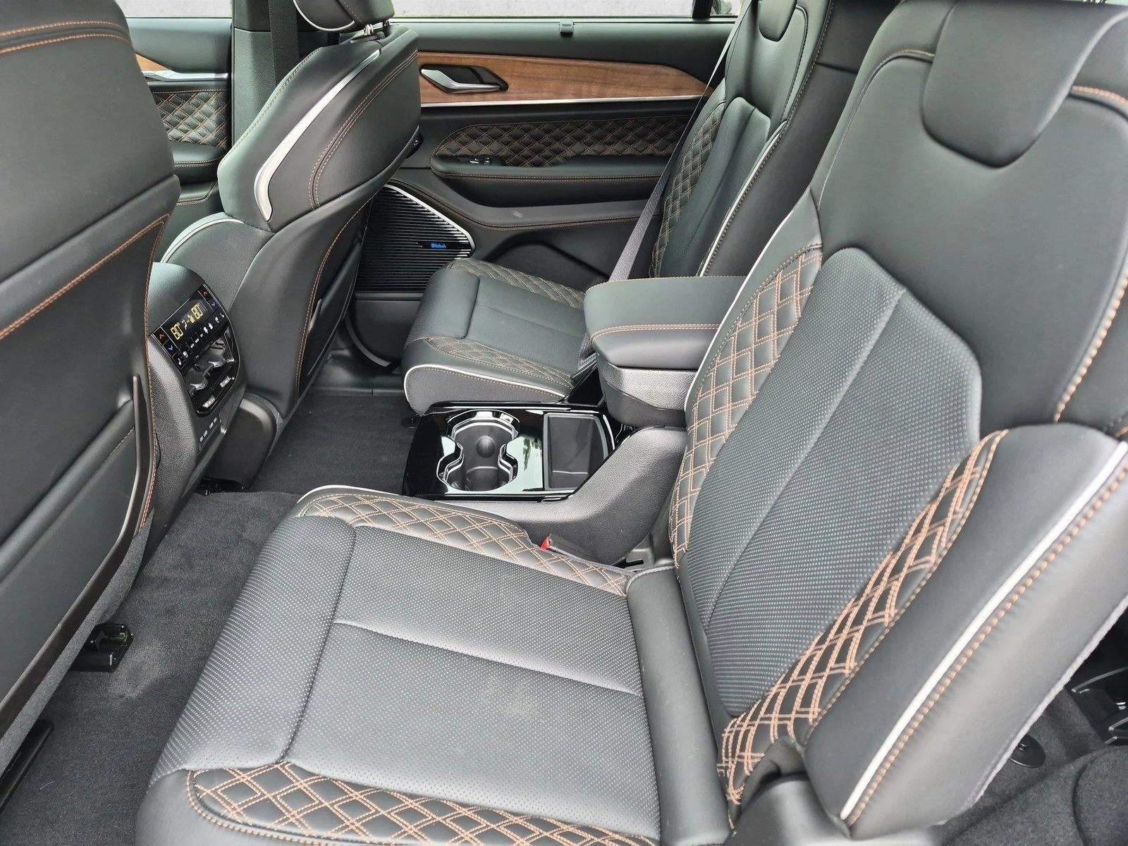 2026 Jeep Grand Cherokee L Summit 4x4
