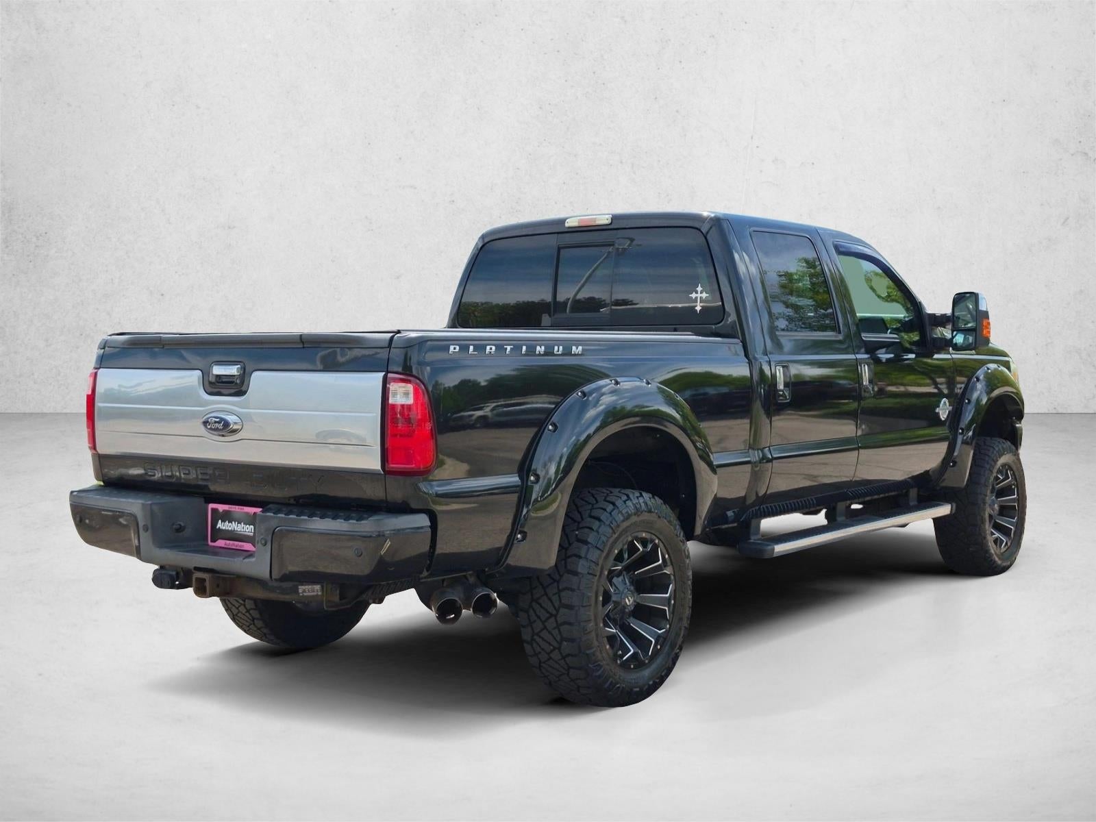 2015 Ford Super Duty F-250 SRW Lariat