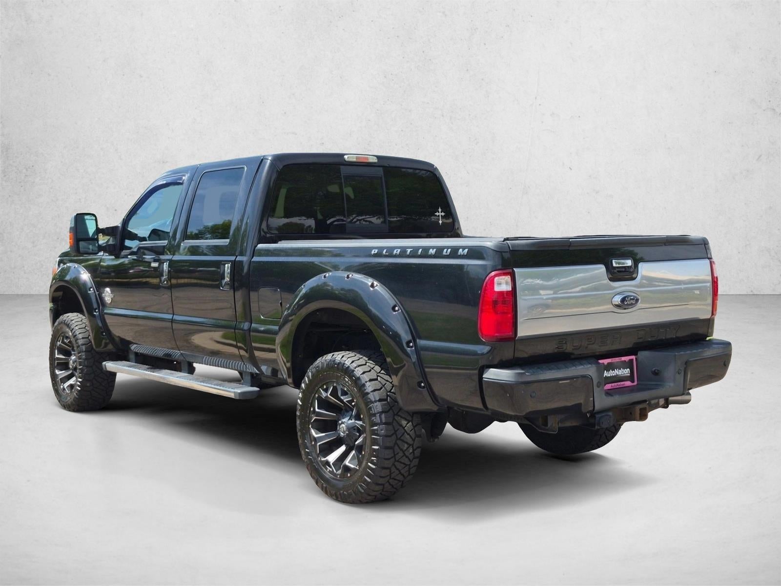 2015 Ford Super Duty F-250 SRW Lariat