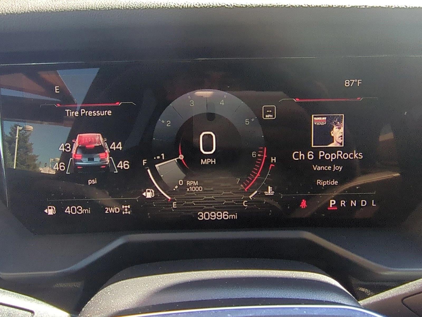 2024 GMC Acadia Elevation