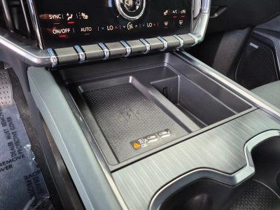 2025 GMC Acadia AT4