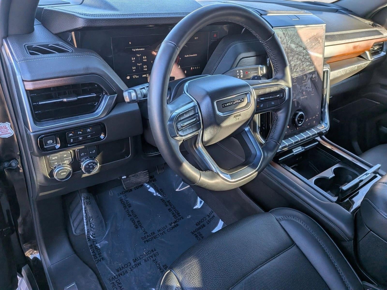 2025 GMC Yukon Denali