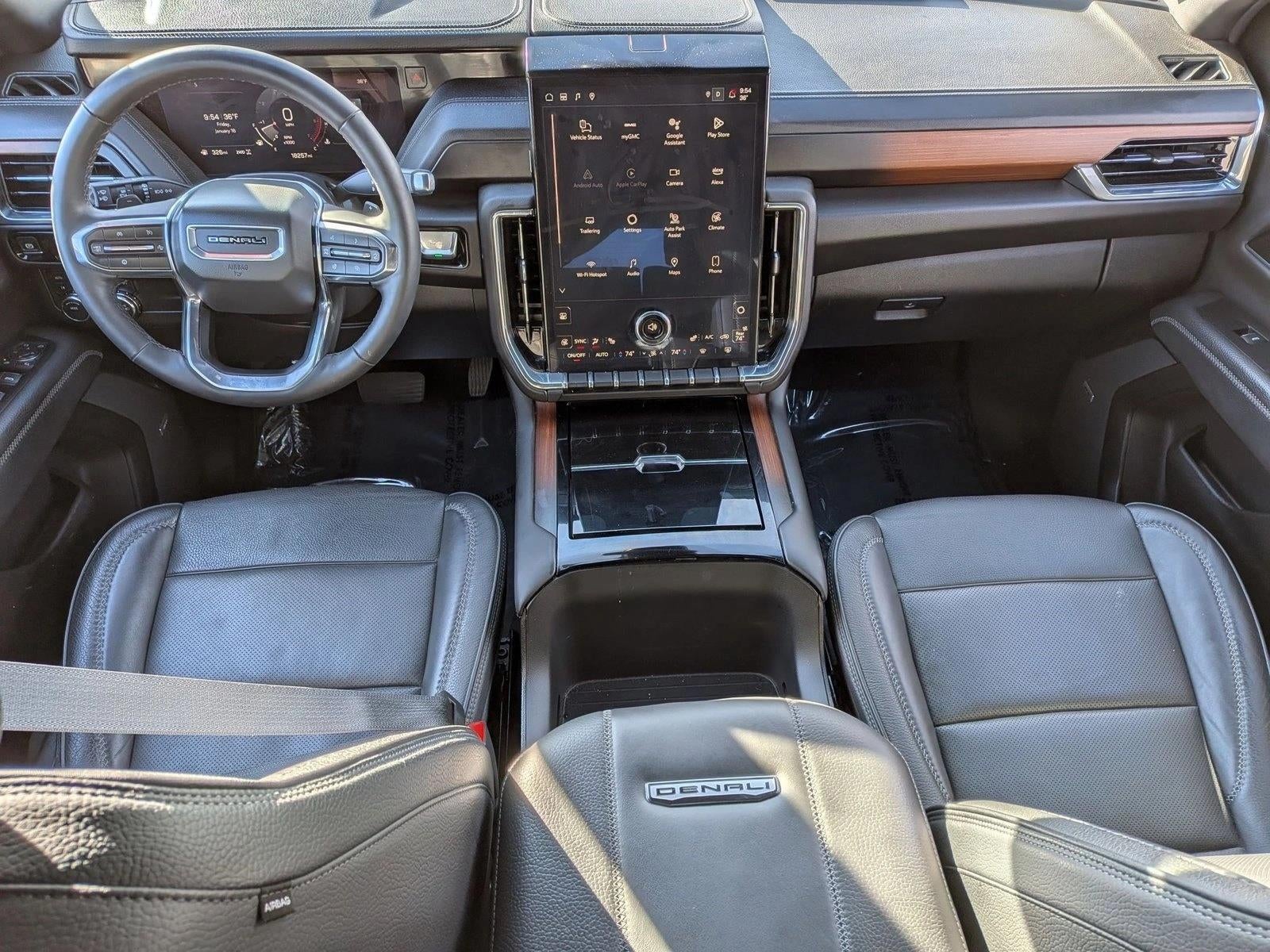 2025 GMC Yukon Denali