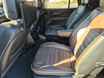 2025 GMC Yukon Denali Ultimate