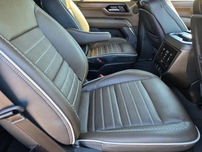 2025 GMC Yukon Denali Ultimate