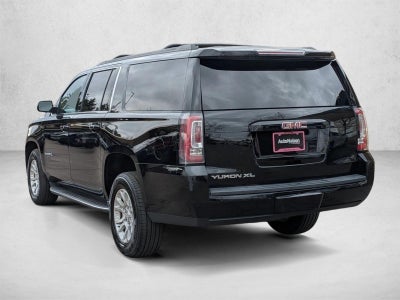 2017 GMC Yukon XL SLT