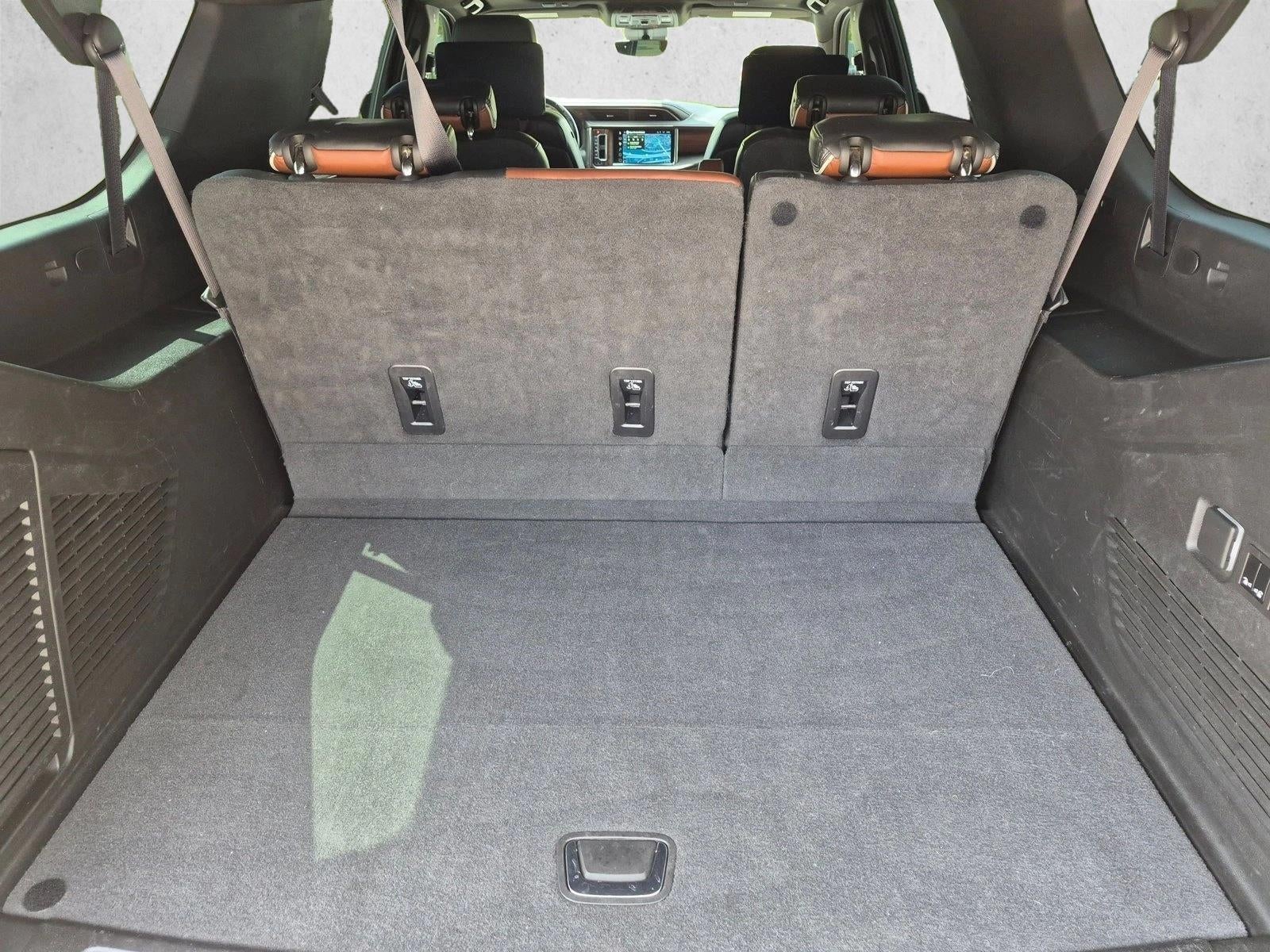 2023 GMC Yukon XL Denali Ultimate