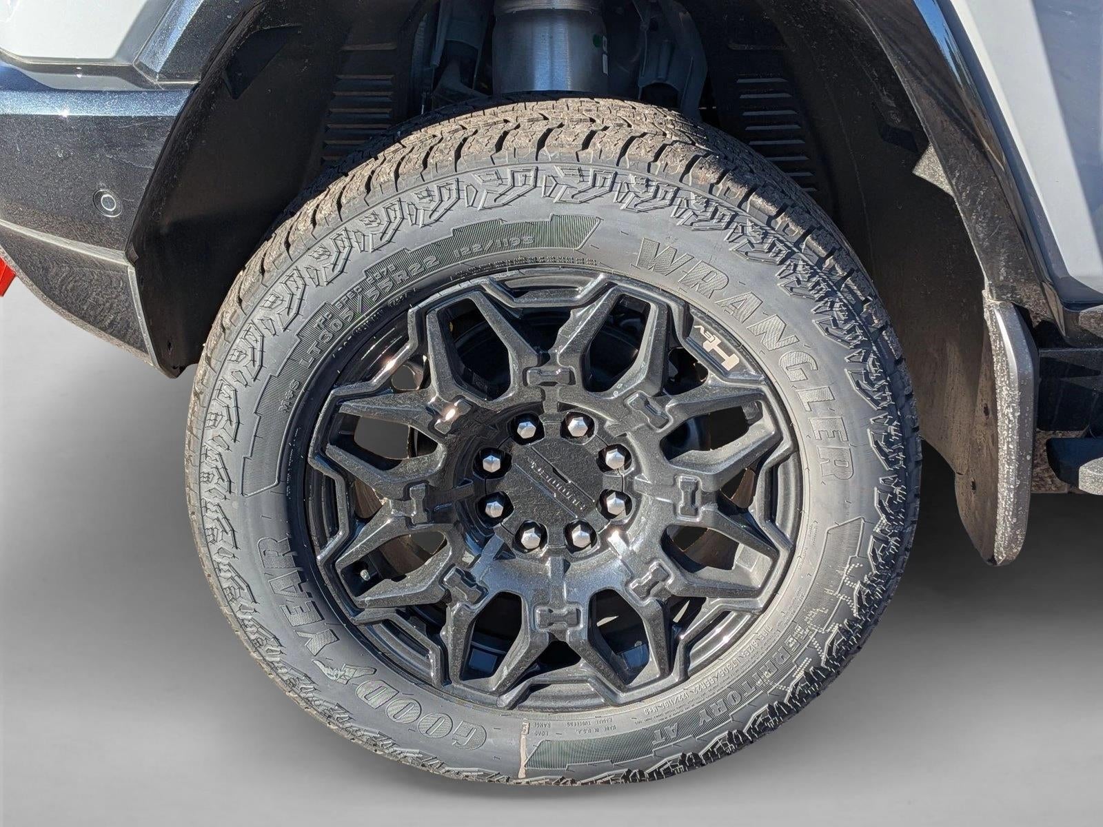 2025 GMC HUMMER EV SUV 2X