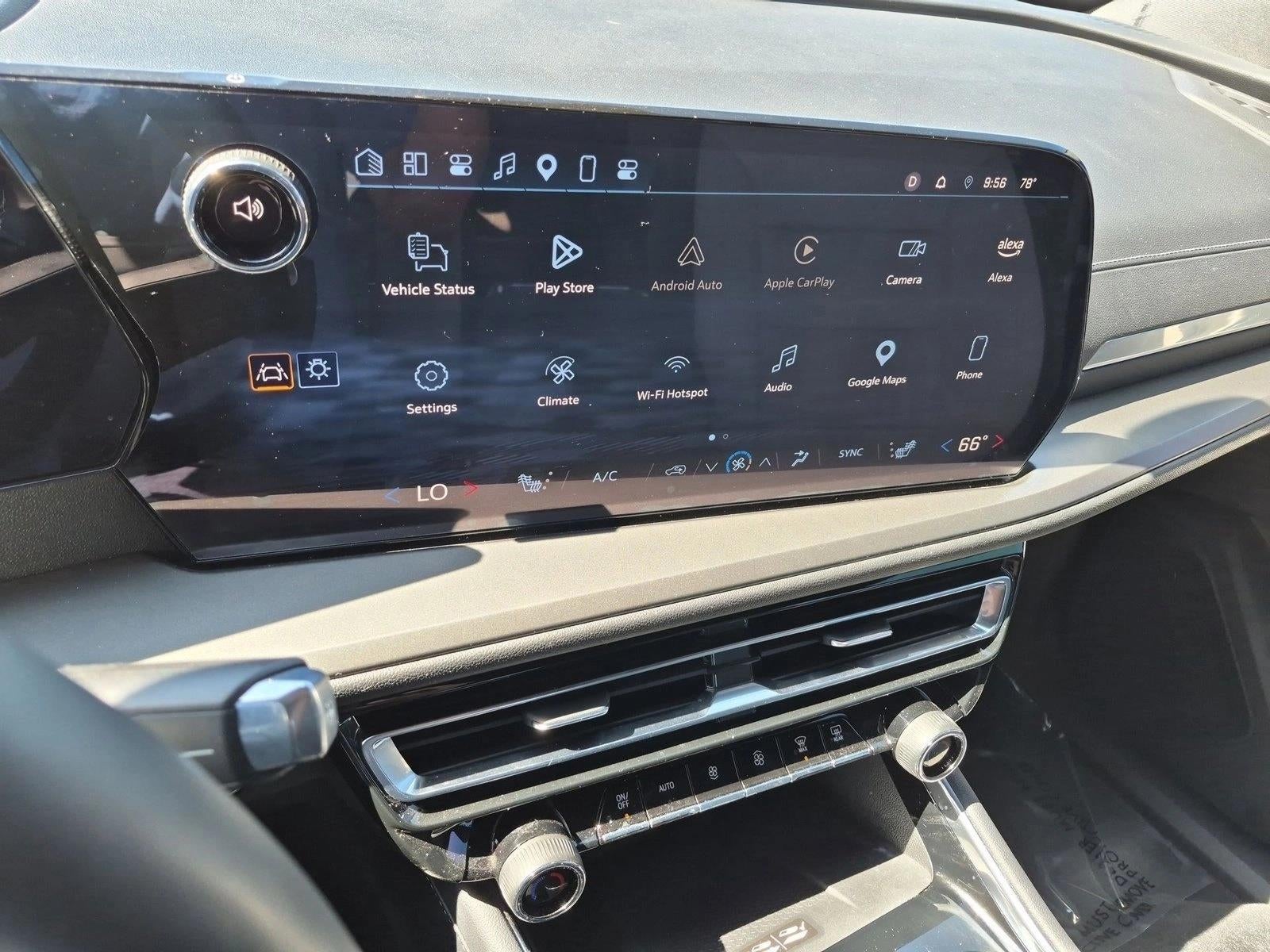 2024 Chevrolet Traverse LT
