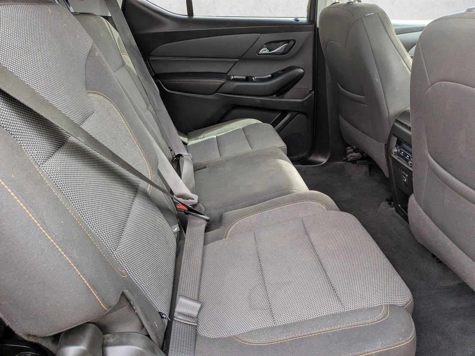 2020 Chevrolet Traverse LT Cloth