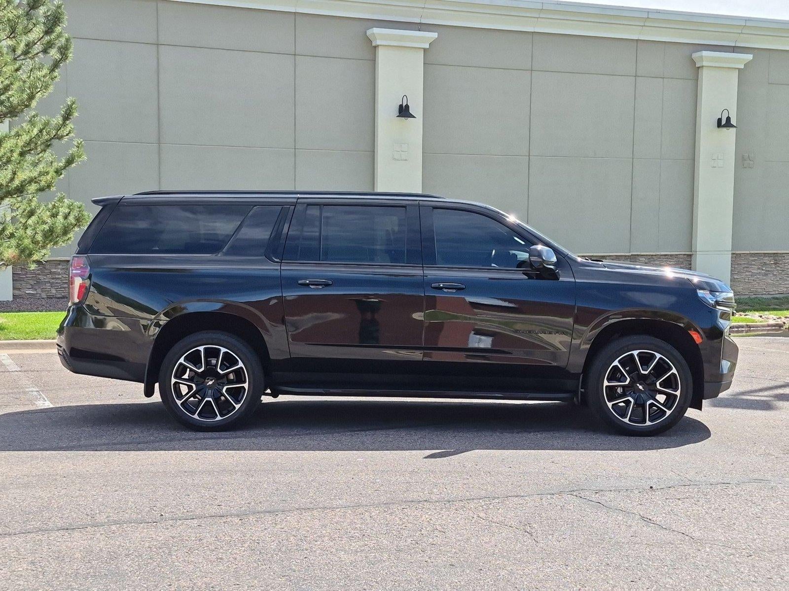 2024 Chevrolet Suburban RST