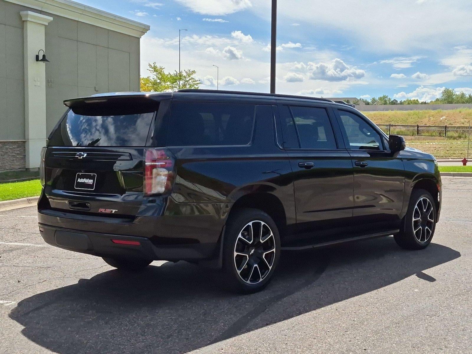 2024 Chevrolet Suburban RST