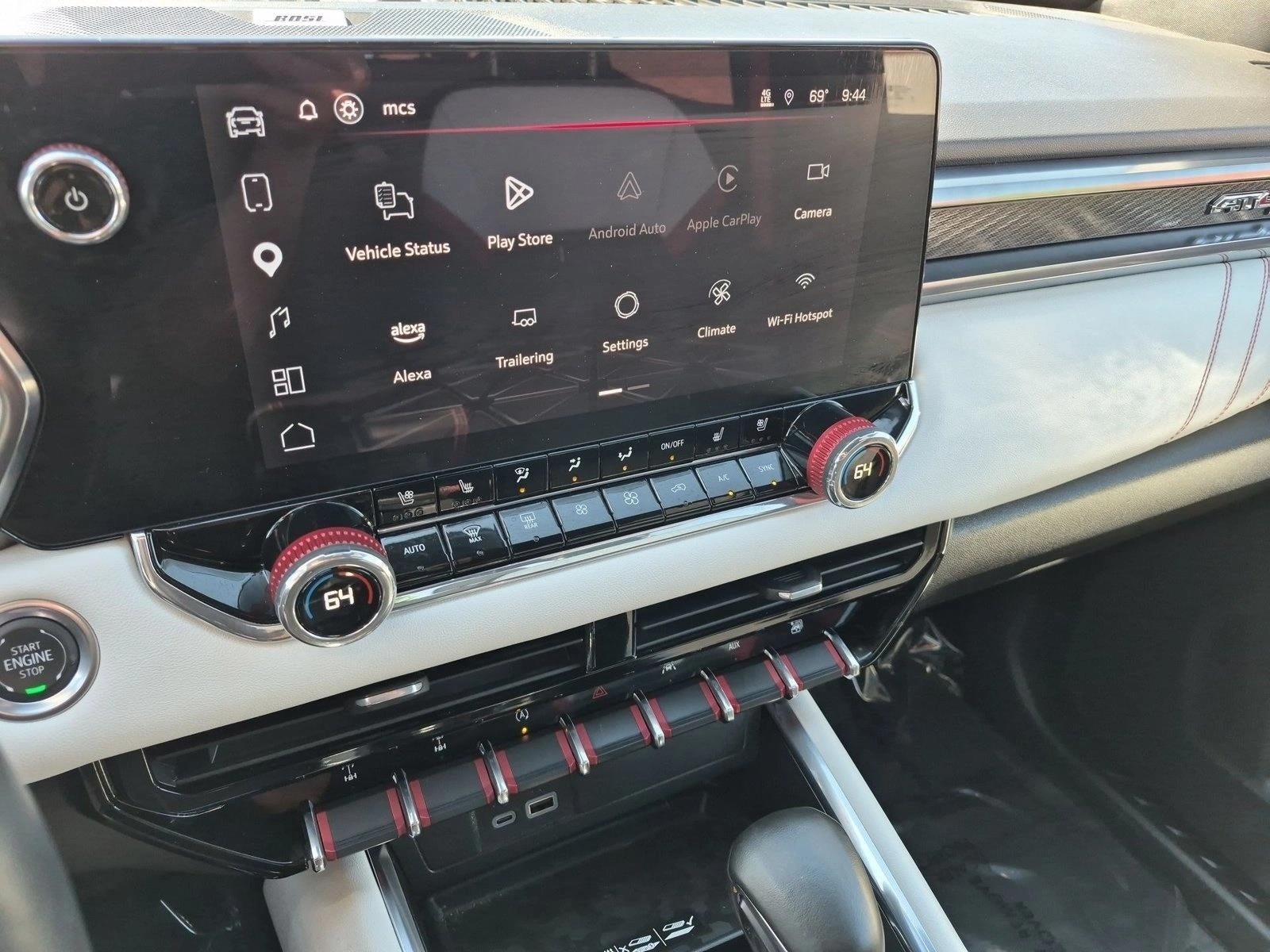 2025 GMC Canyon AT4