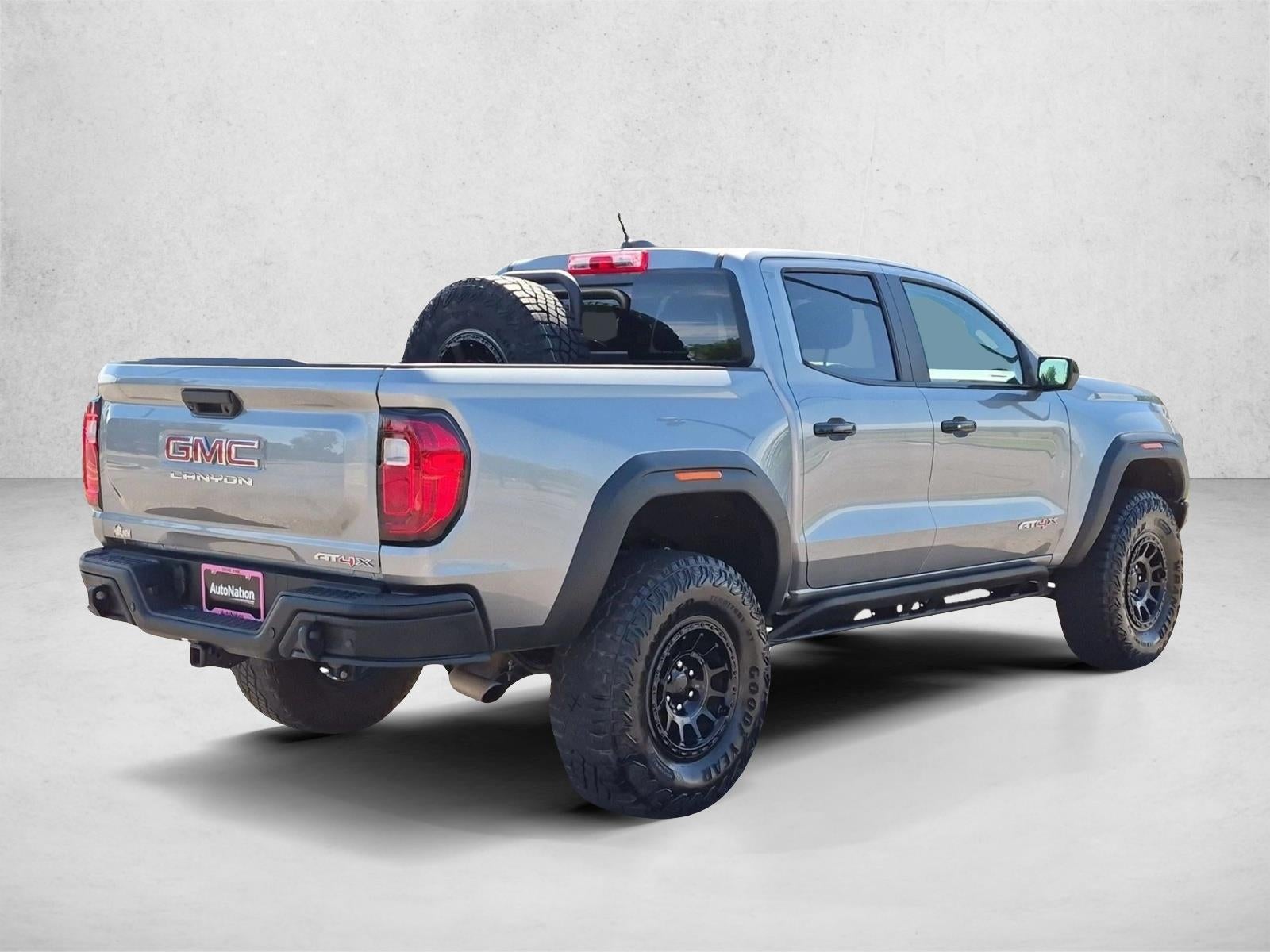 2025 GMC Canyon AT4