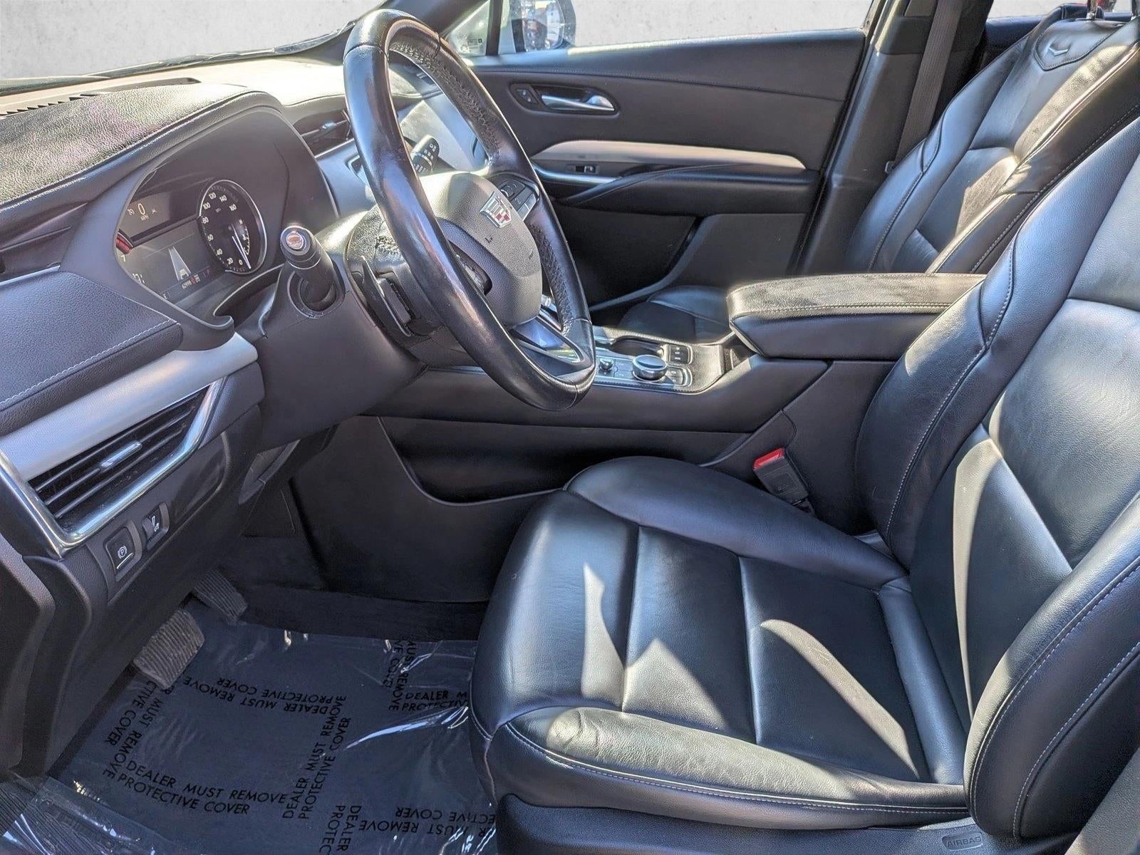 2023 Cadillac XT4 Premium Luxury