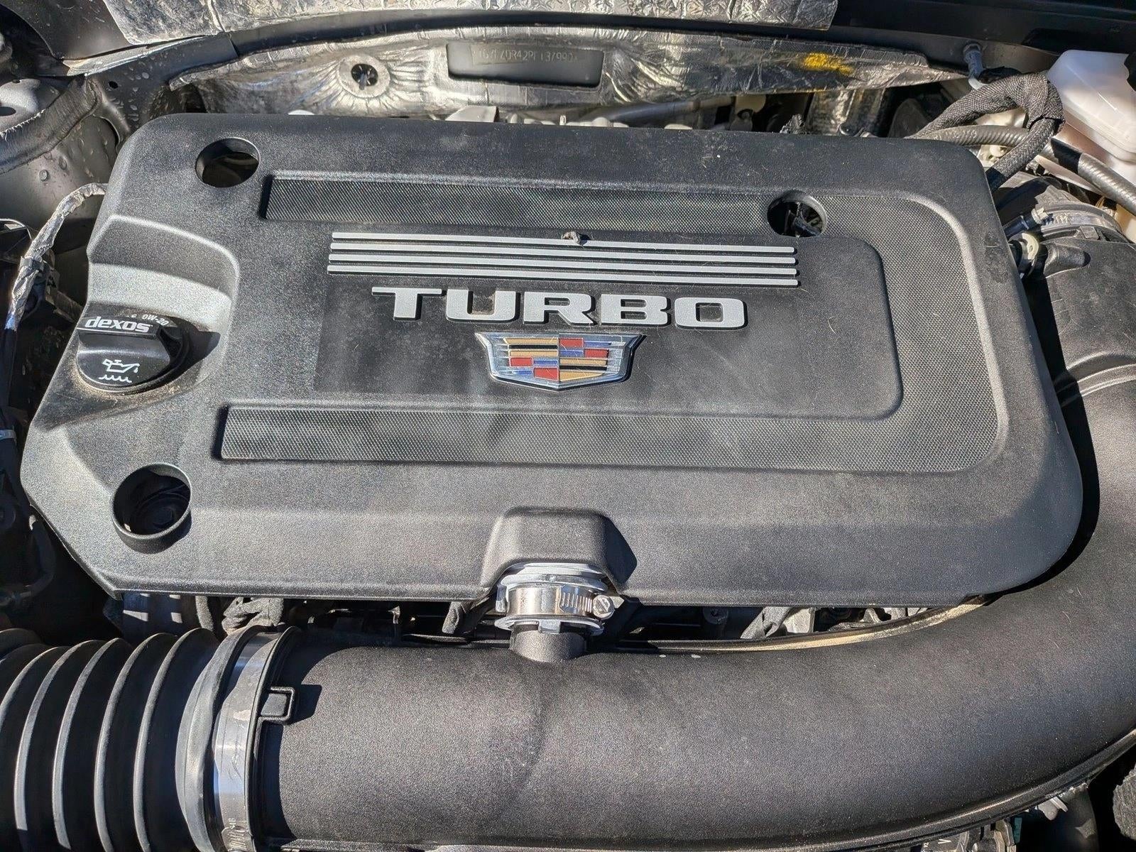 2023 Cadillac XT4 Premium Luxury