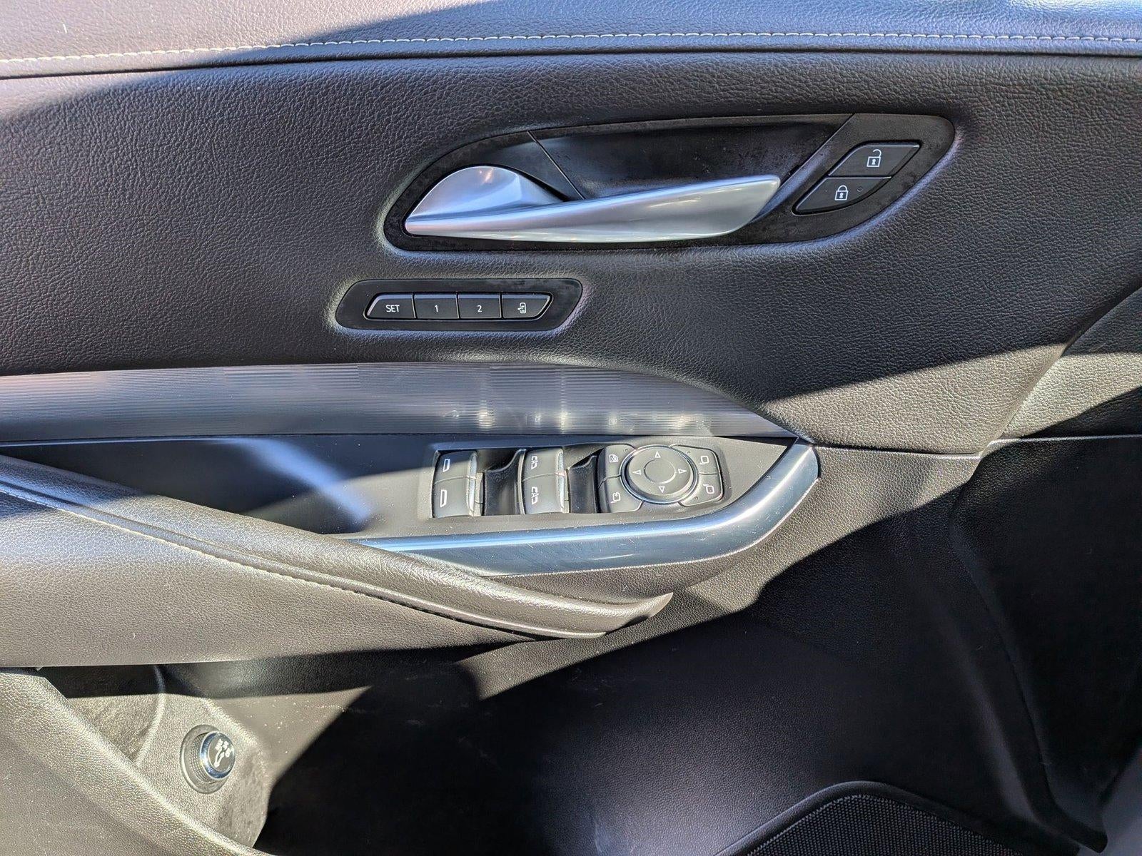 2024 Cadillac XT4 Premium Luxury