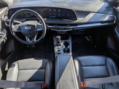 2024 Cadillac XT4 Premium Luxury