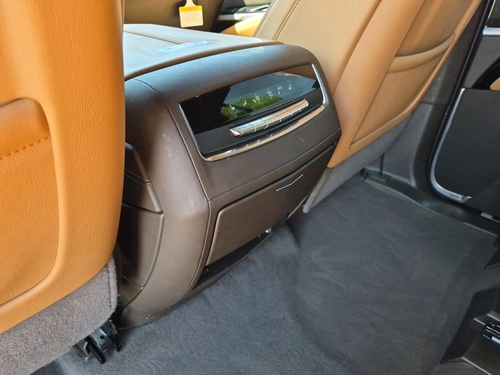 2025 Cadillac Escalade Premium Luxury