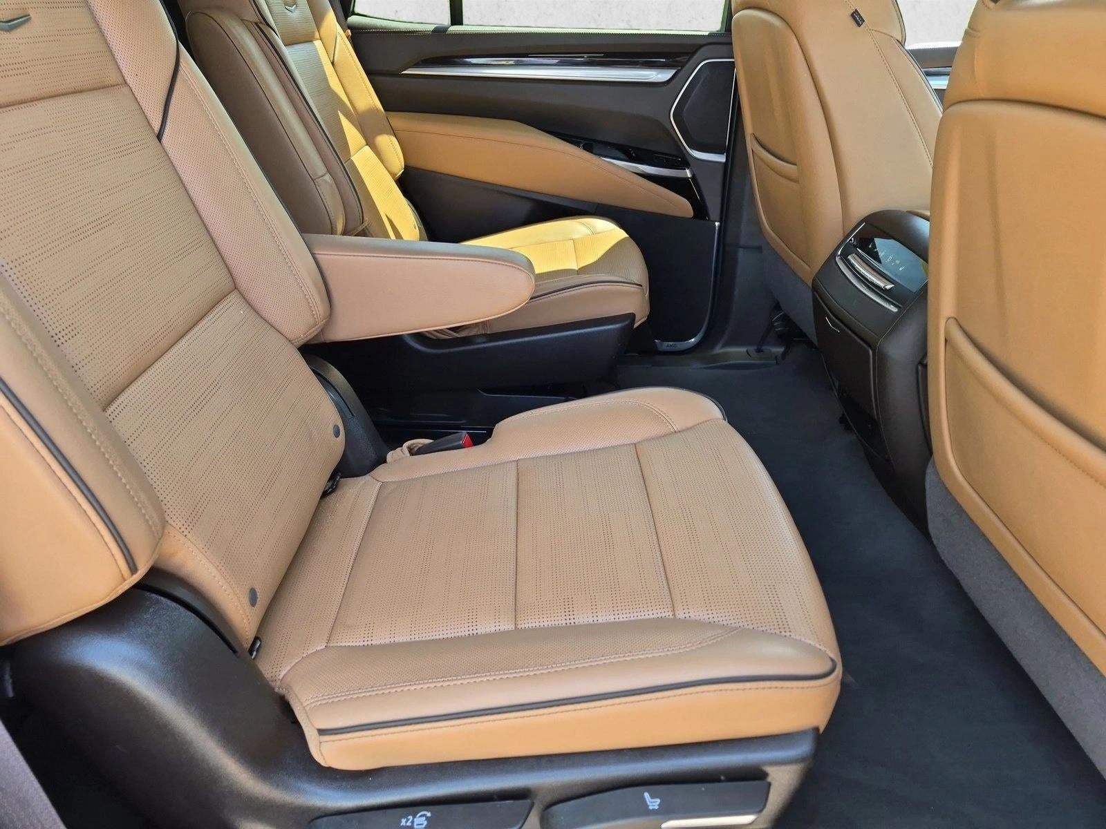 2025 Cadillac Escalade Premium Luxury