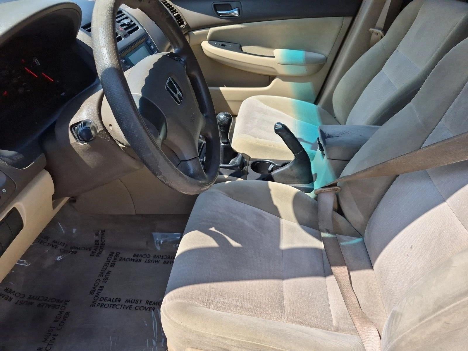 2004 Honda Accord Sdn LX
