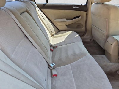 2004 Honda Accord Sdn LX