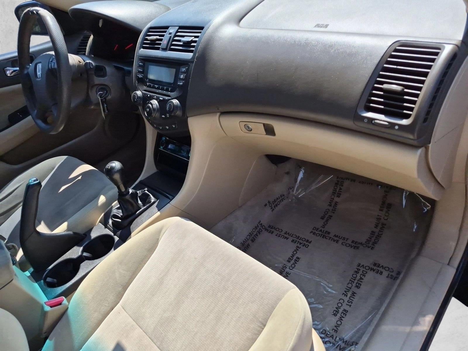 2004 Honda Accord Sdn LX
