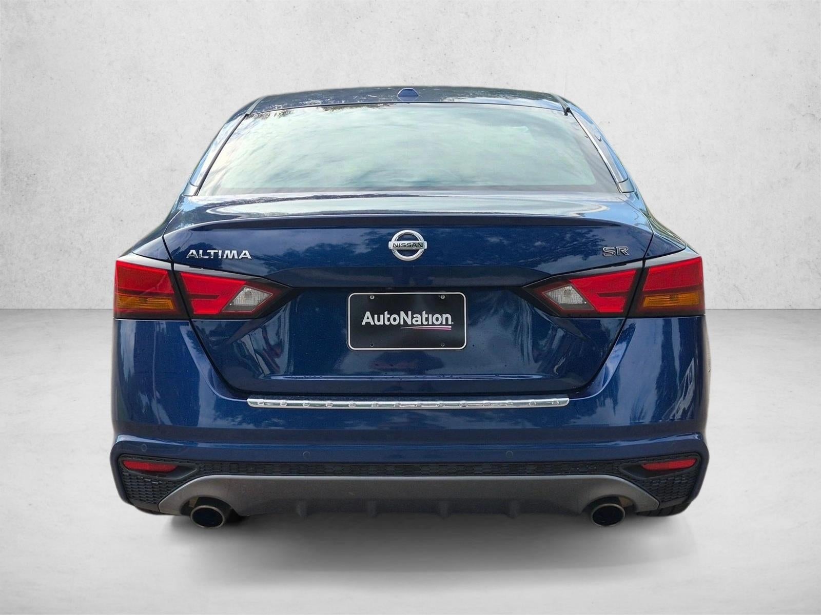 2021 Nissan Altima SR FWD