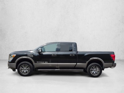2019 Nissan TITAN XD Platinum Reserve Gas