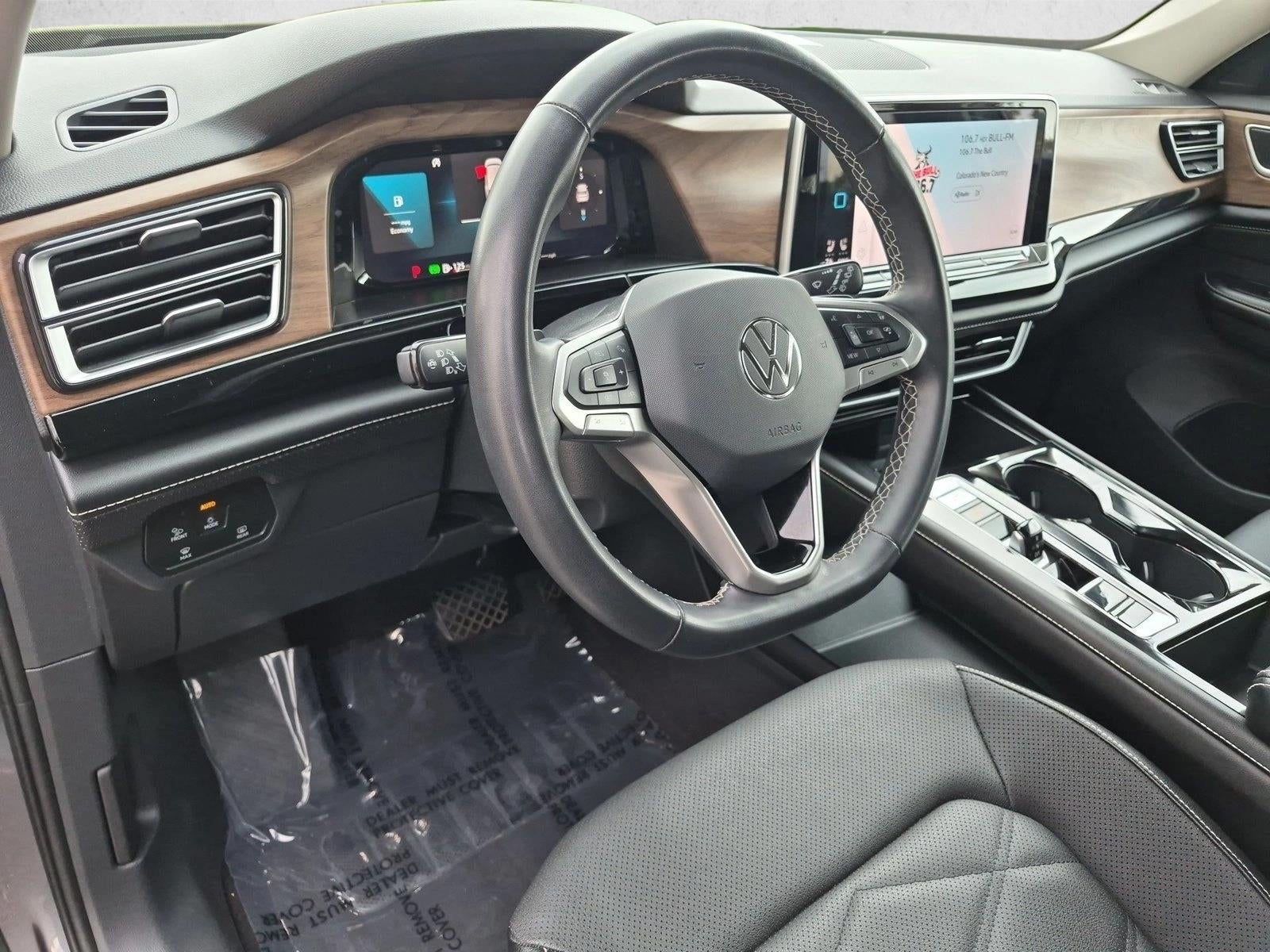 2024 Volkswagen Atlas 2.0T SE w/Technology
