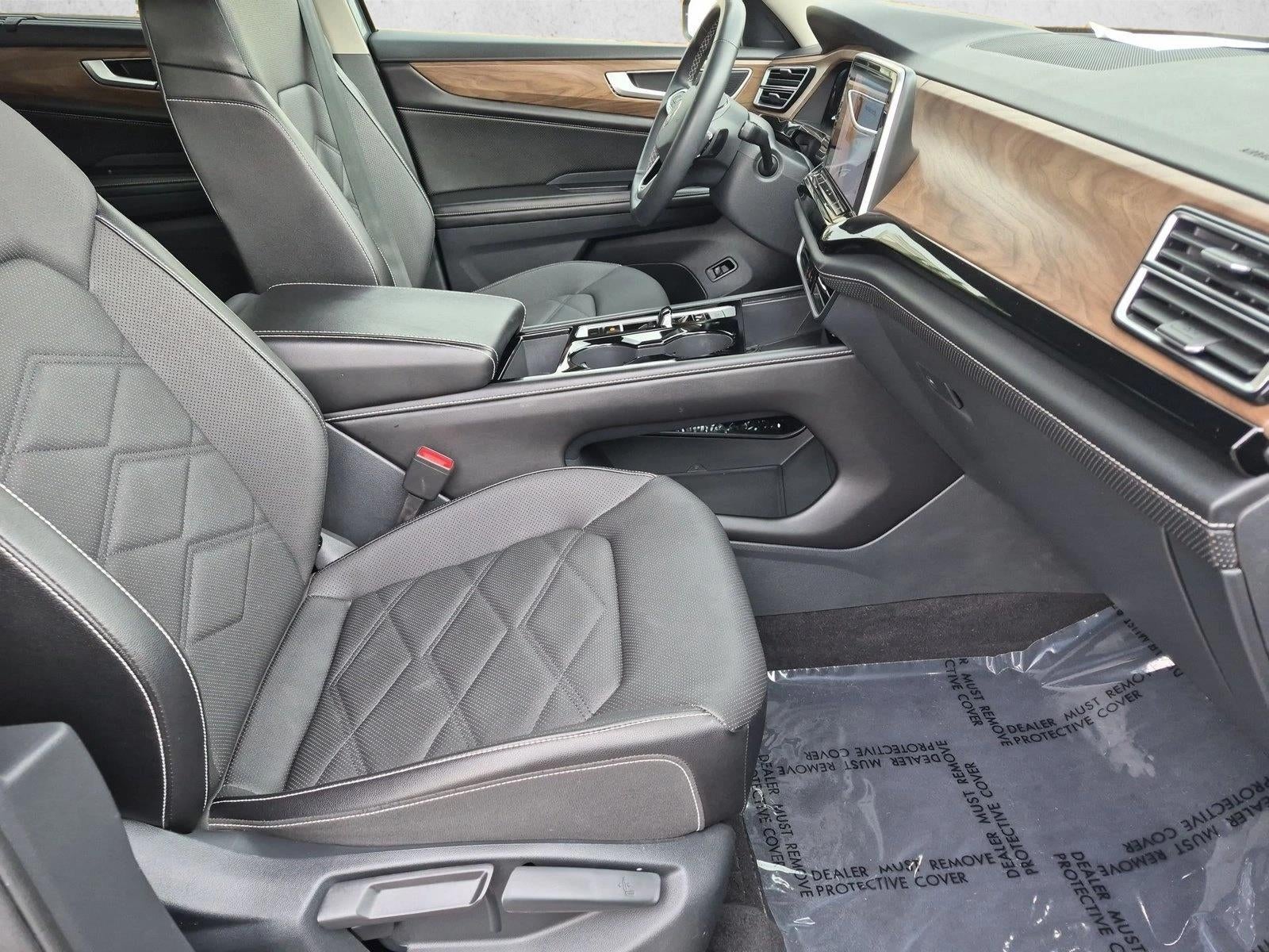 2024 Volkswagen Atlas 2.0T SE w/Technology