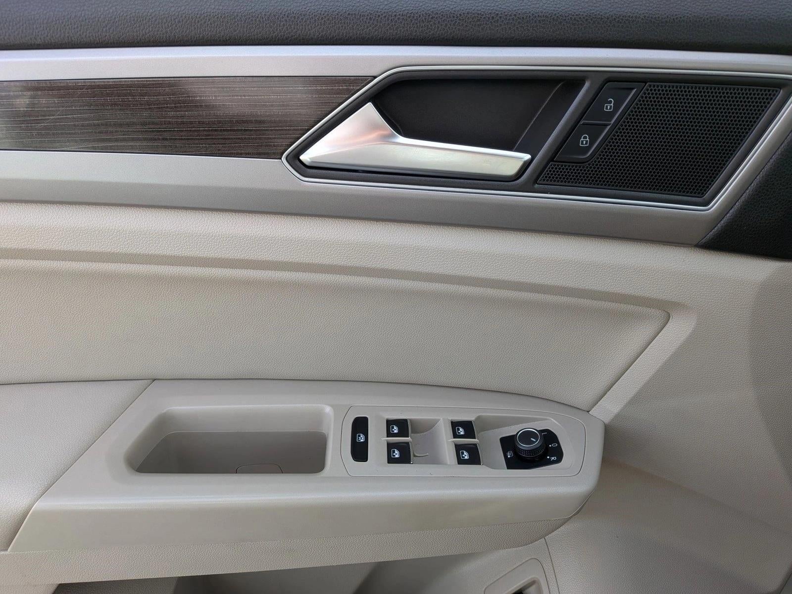 2019 Volkswagen Atlas 3.6L V6 SE w/Technology