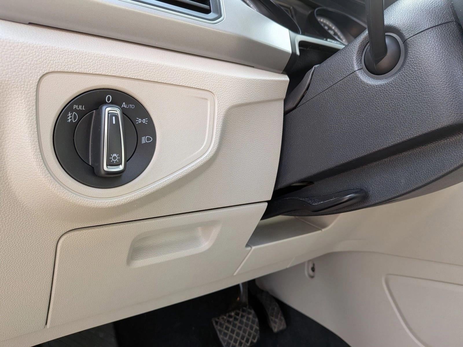 2019 Volkswagen Atlas 3.6L V6 SE w/Technology