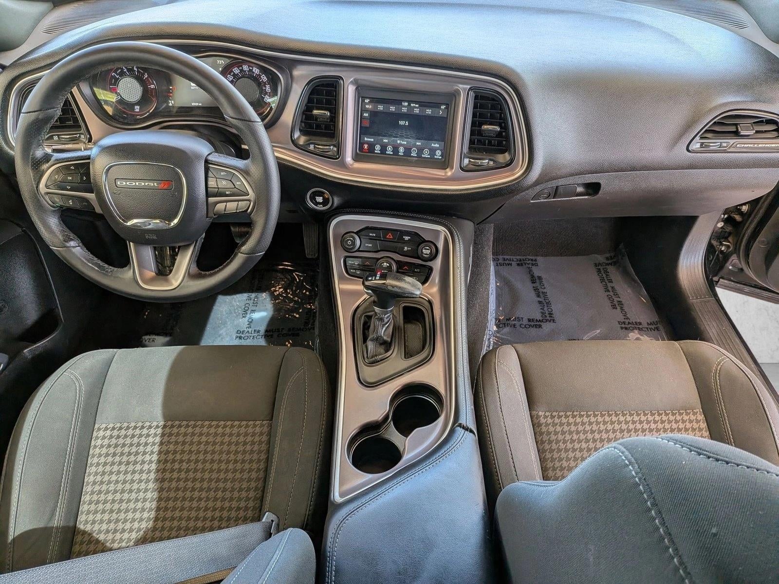 2019 Dodge Challenger SXT