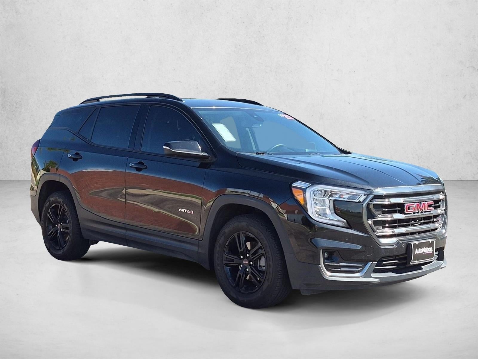 2023 GMC Terrain AT4