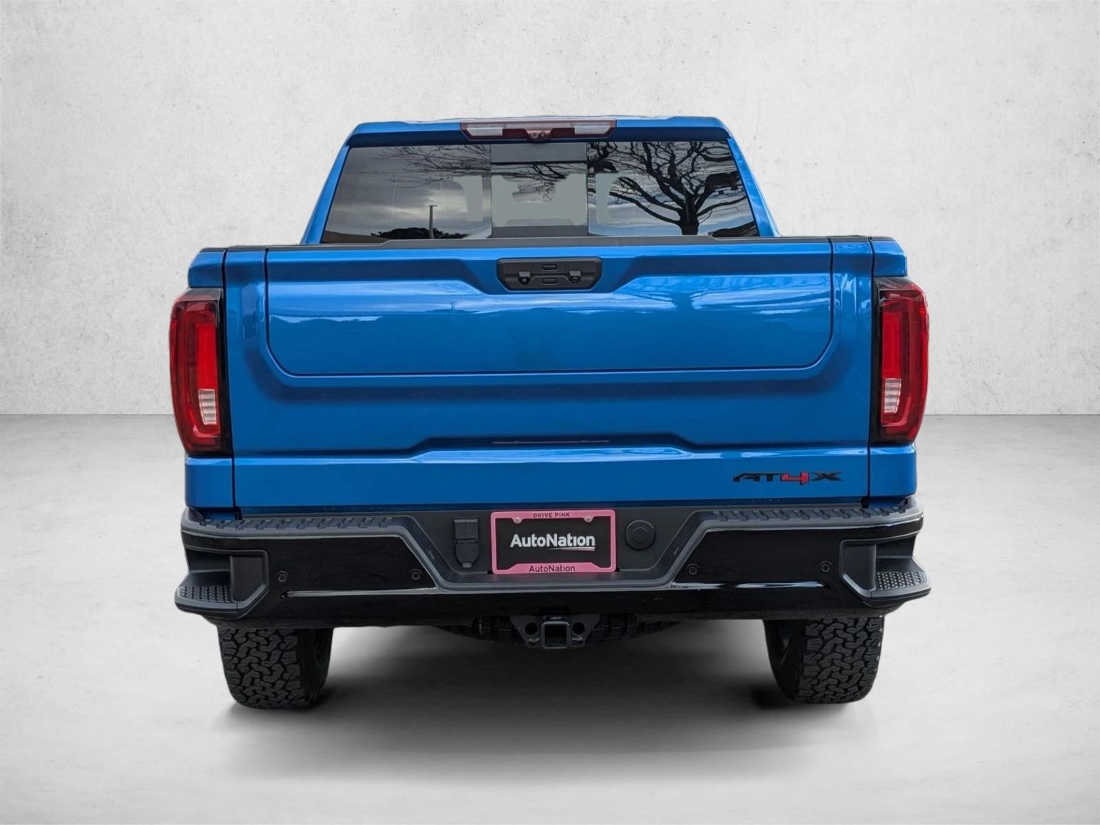 2023 GMC Sierra 1500 AT4X