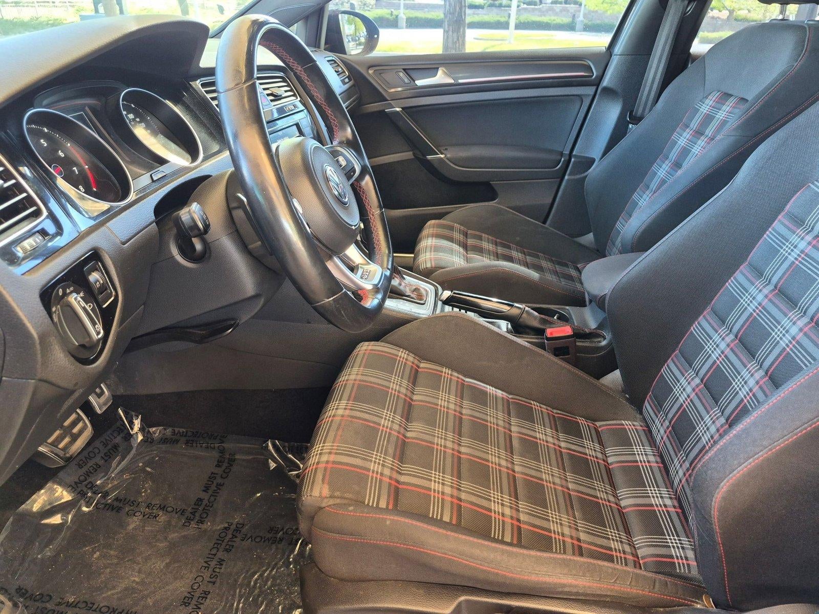 2018 Volkswagen Golf GTI S