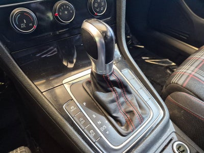 2018 Volkswagen Golf GTI S