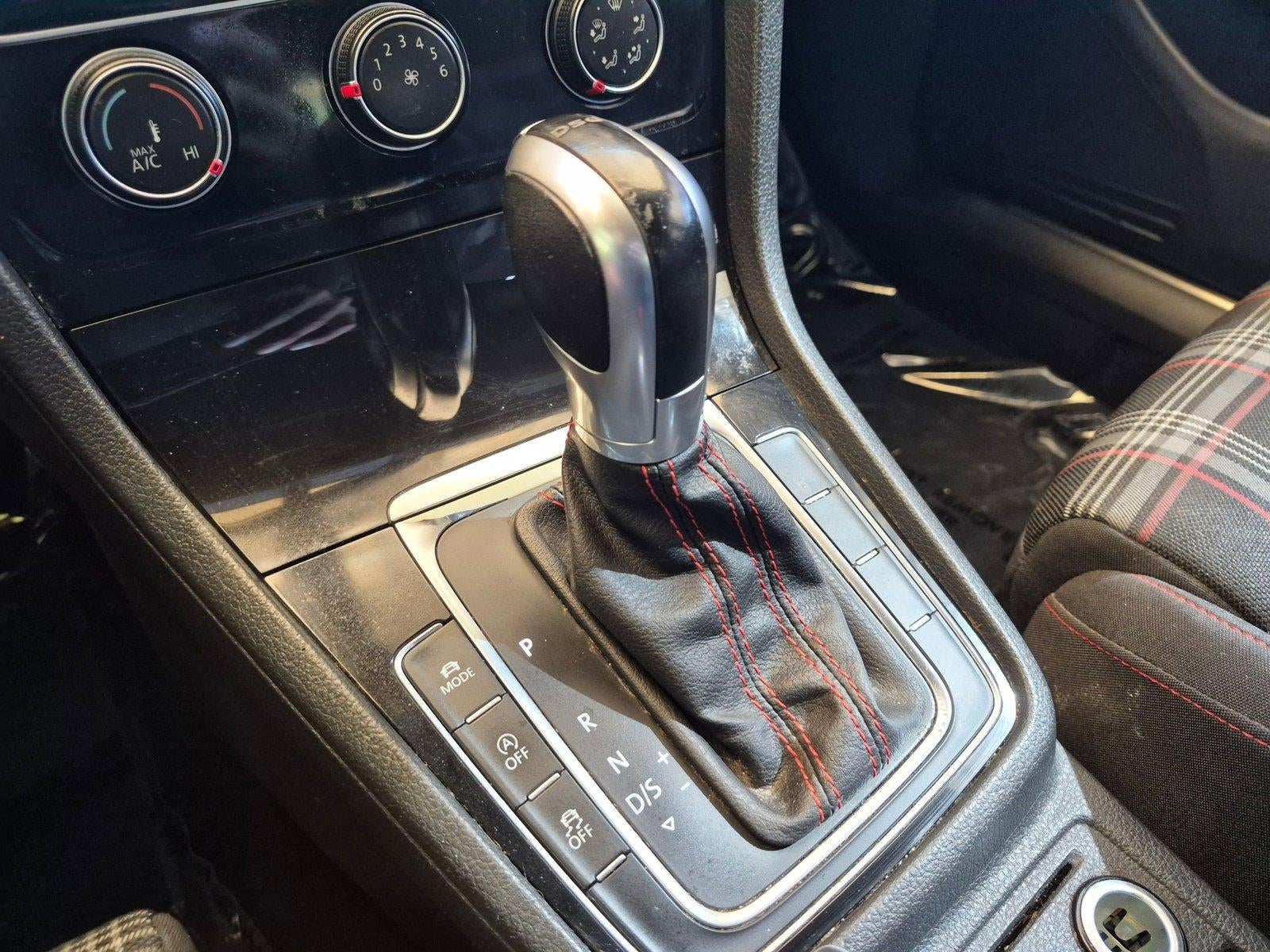 2018 Volkswagen Golf GTI S