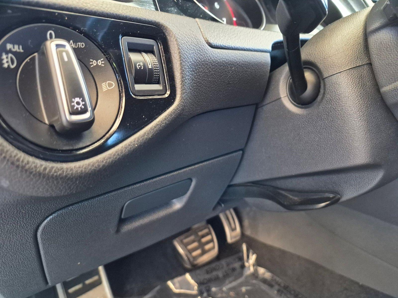 2018 Volkswagen Golf GTI S