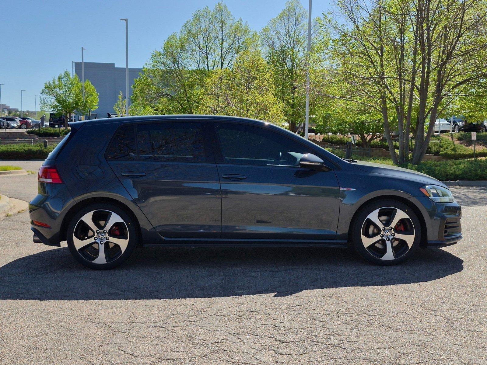 2018 Volkswagen Golf GTI S