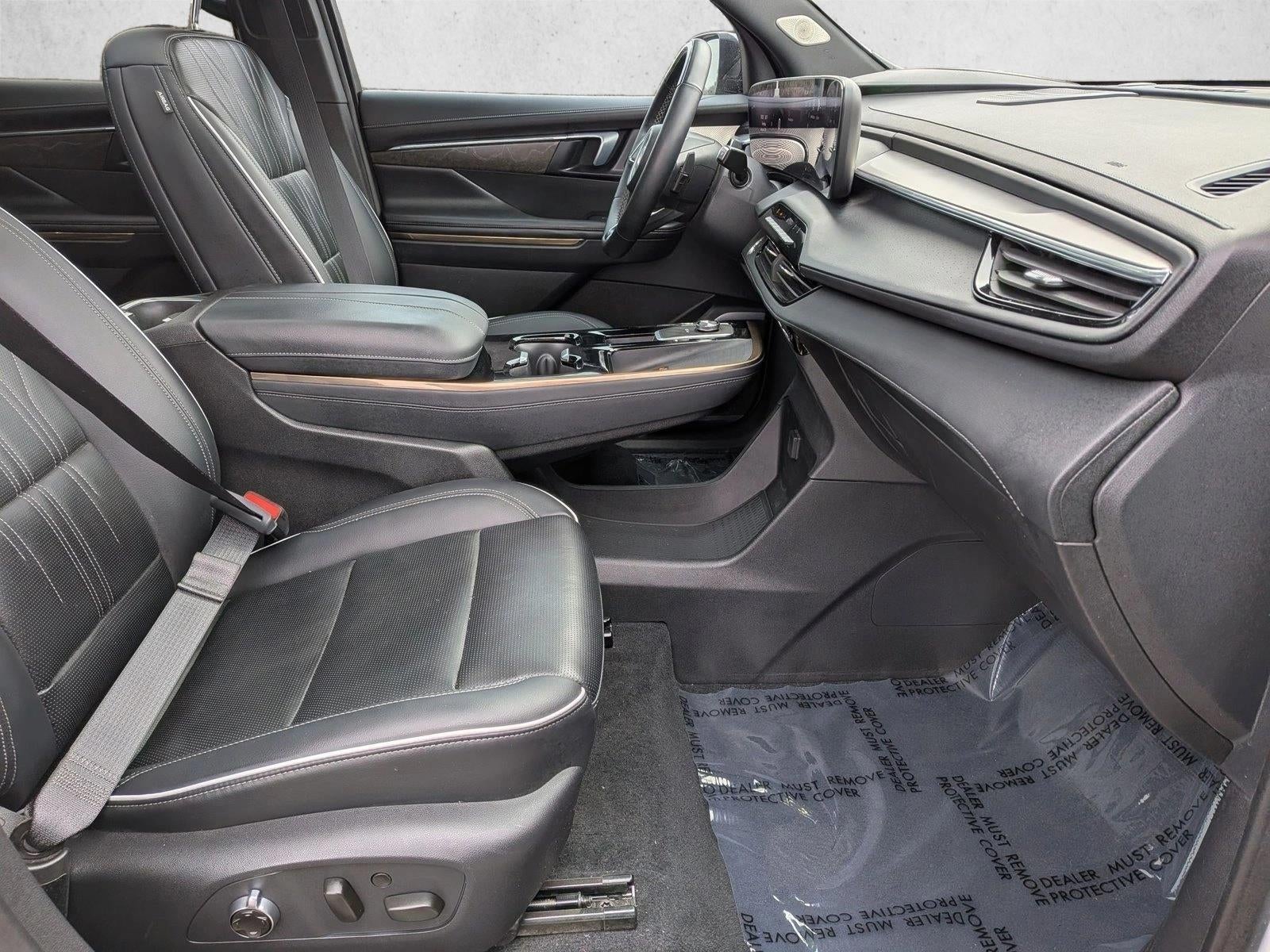 2025 Buick Enclave Avenir