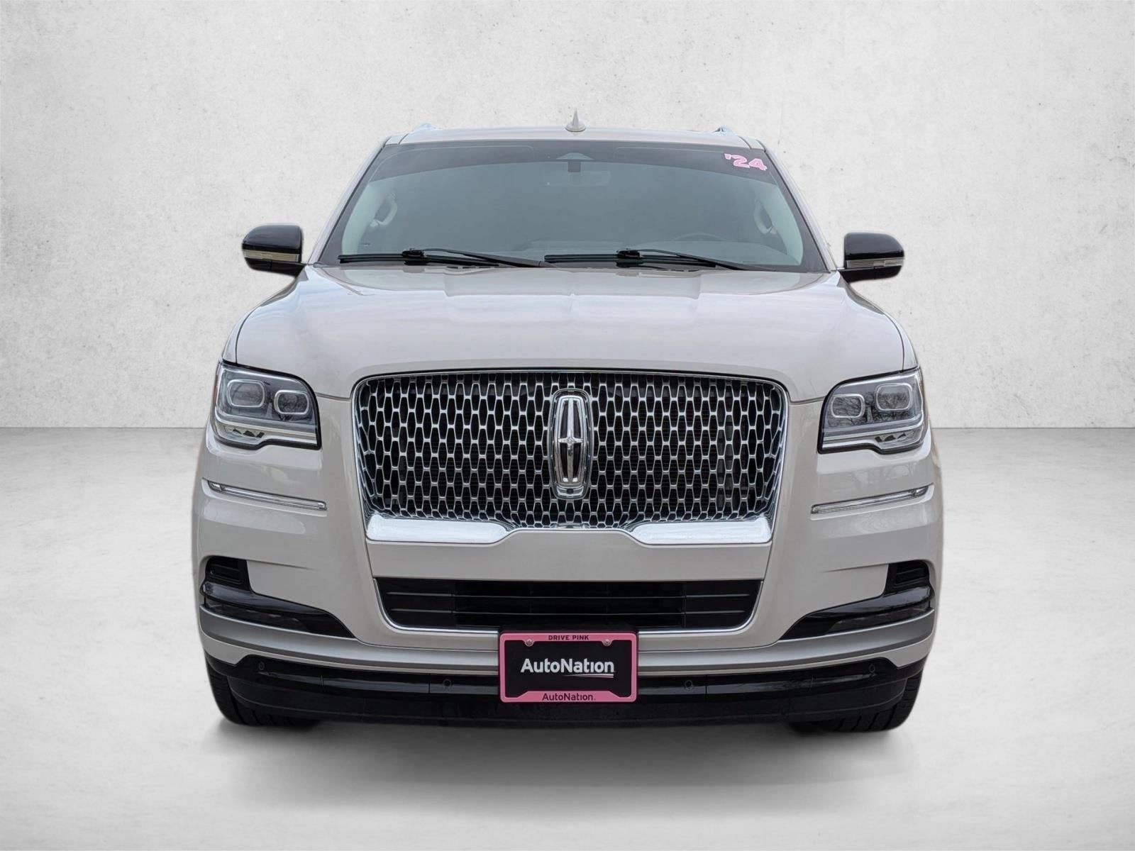 2024 Lincoln Navigator Premiere