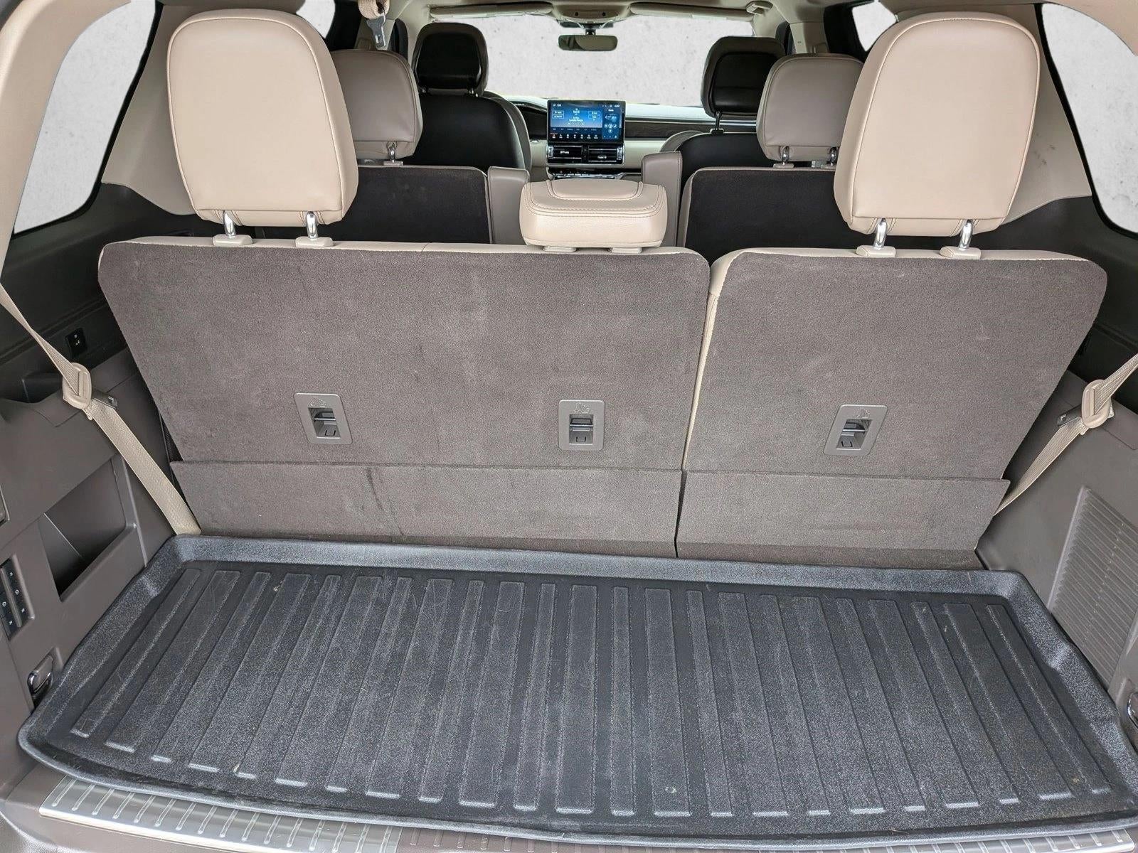 2024 Lincoln Navigator Premiere