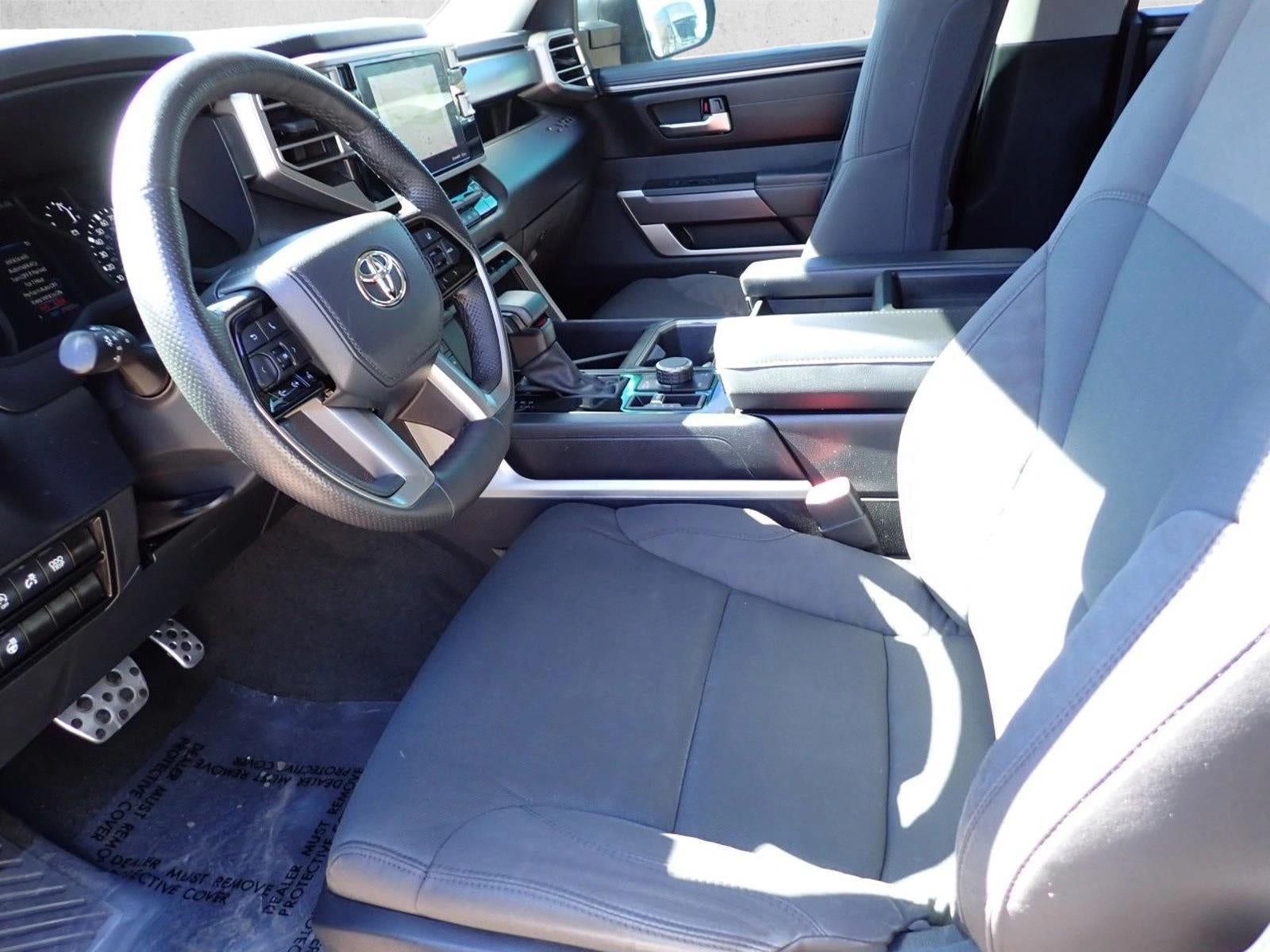 2023 Toyota Tundra 4WD SR5