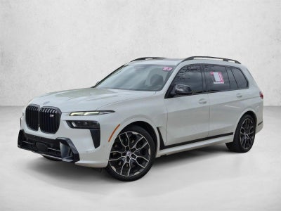 2023 BMW X7 M60i