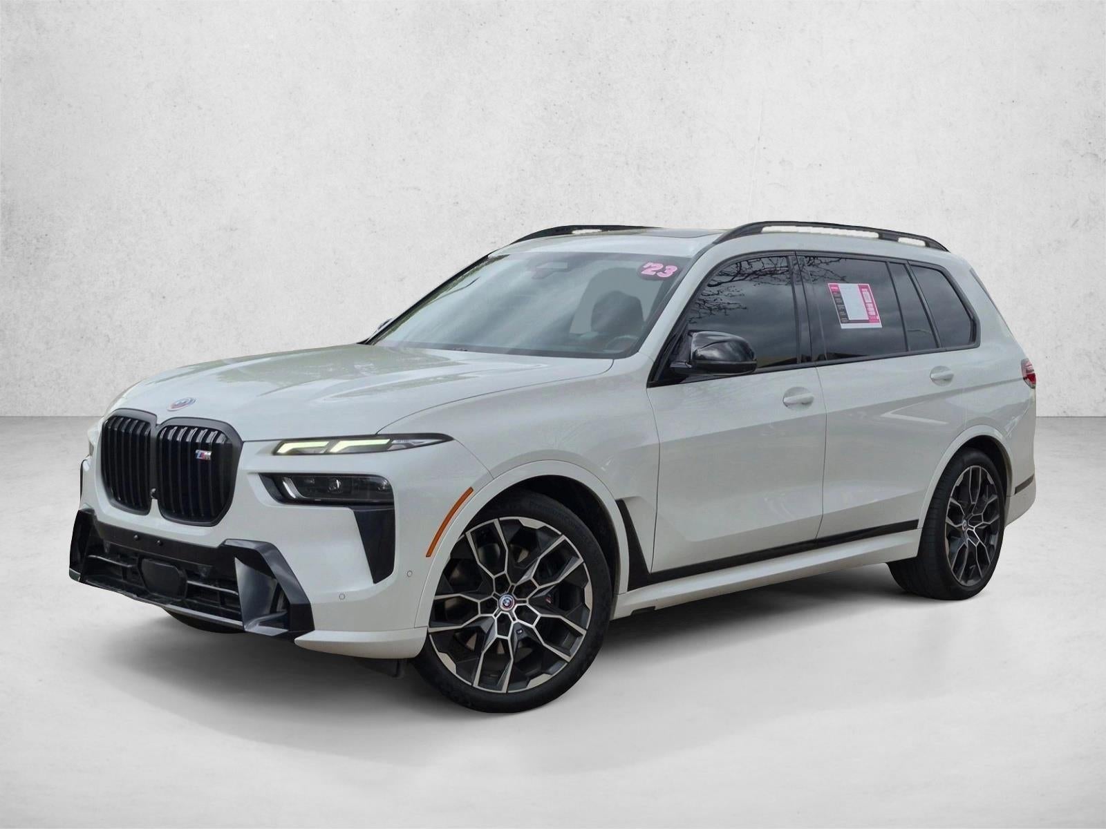 2023 BMW X7 M60i