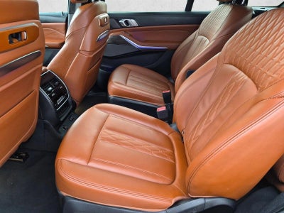 2023 BMW X7 M60i