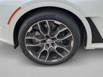 2023 BMW X7 M60i