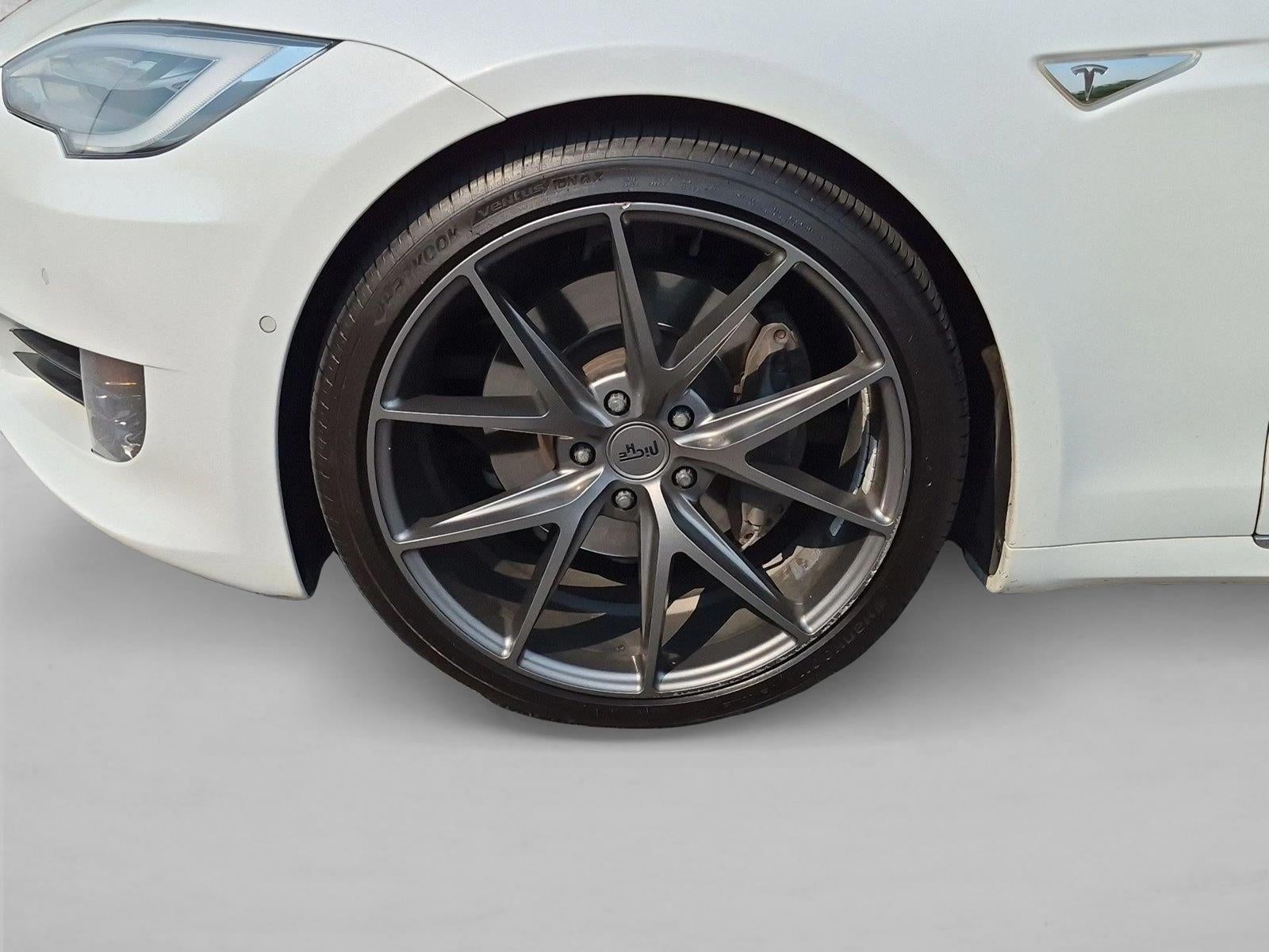 2016 Tesla Model S 75D
